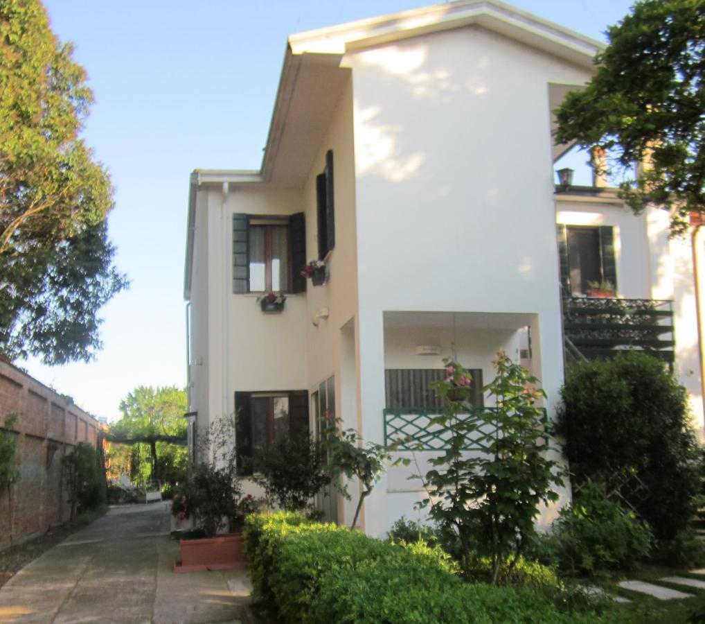 A Casa Di Dora Bed & Breakfast Treviso Exterior foto