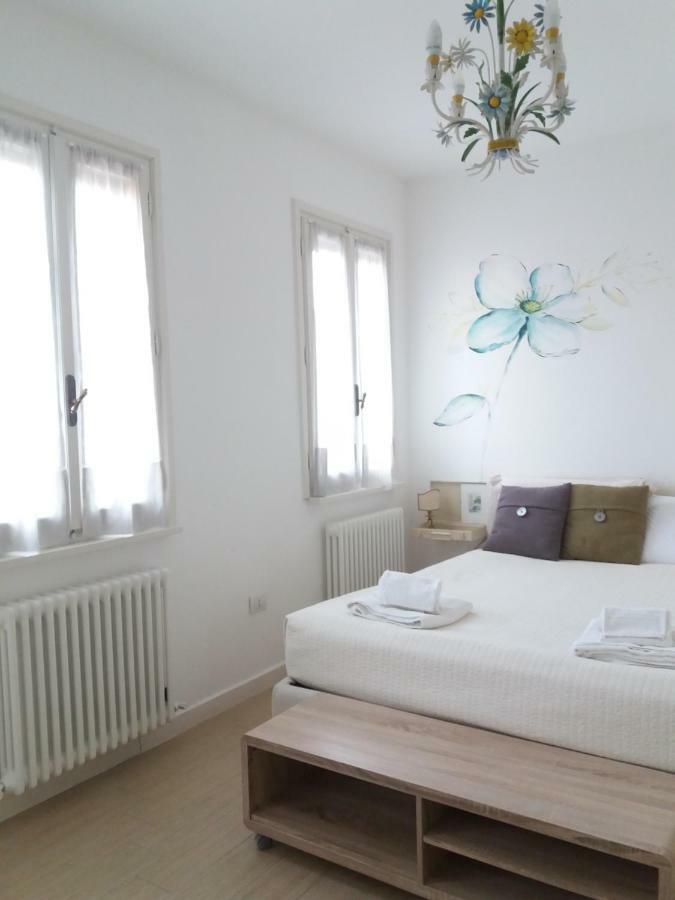 A Casa Di Dora Bed & Breakfast Treviso Exterior foto